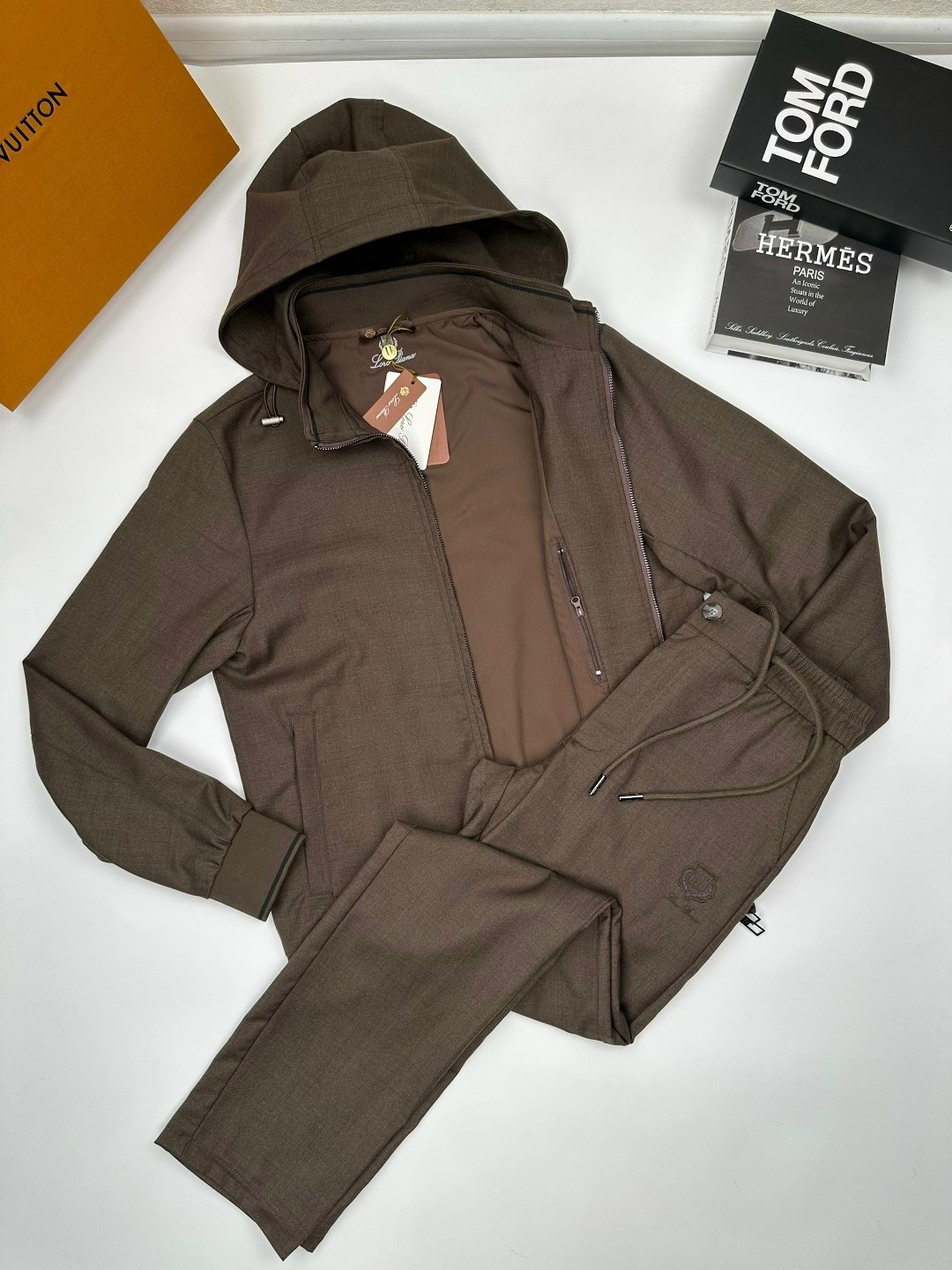 brunello cucinelli спортивный костюм,спортивный костюм loro piana,костюм loro piana,костюм stefano ricci,костюм brunello cucinelli
