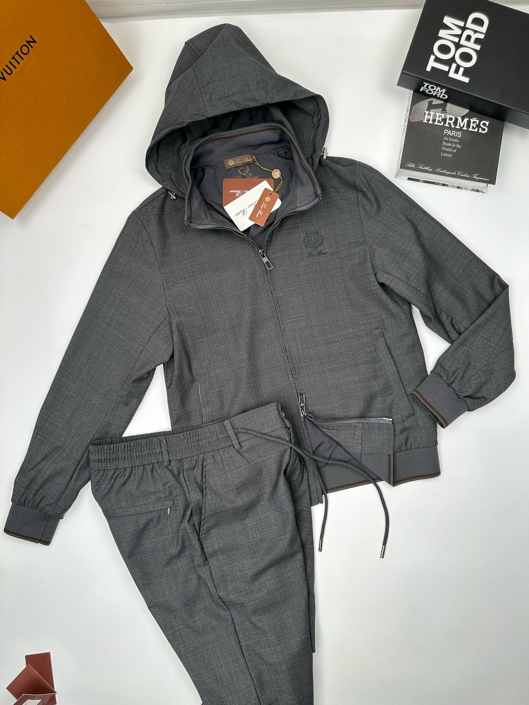 brunello cucinelli спортивный костюм,спортивный костюм loro piana,костюм loro piana,костюм stefano ricci,костюм brunello cucinelli
