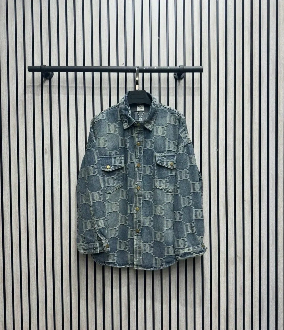 джинсовая куртка,джинсовая куртка balenciaga,куртка мужская джинсовая,куртка джинсовая louis vuitton
