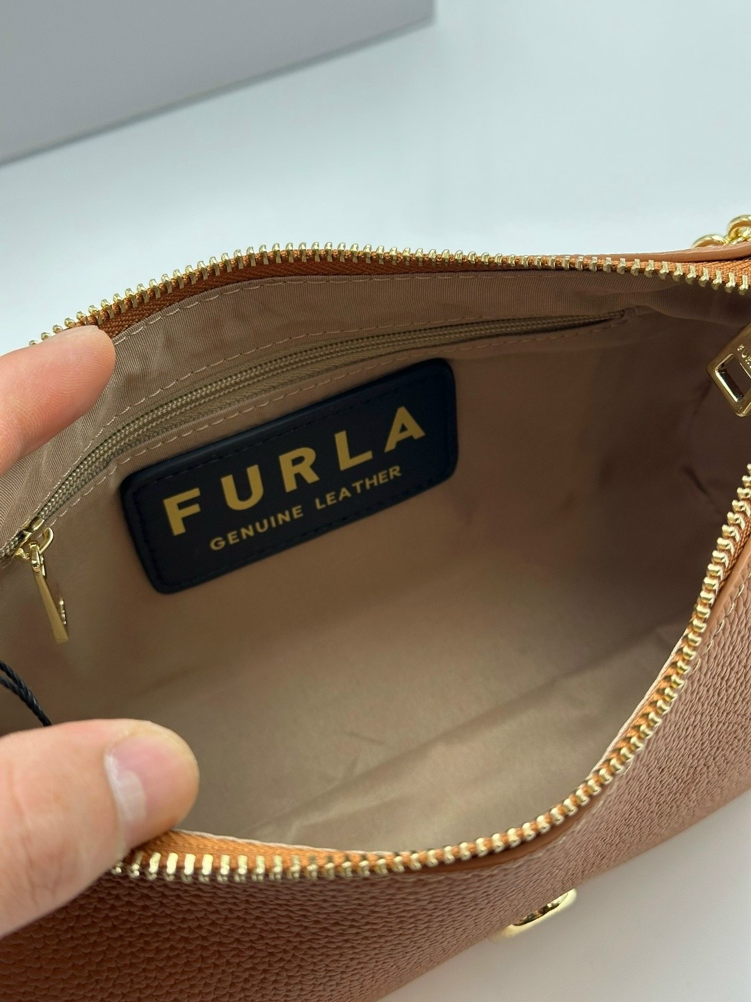 сумка женская furla,сумка furla,сумка,женская сумка,брендовая женская сумка