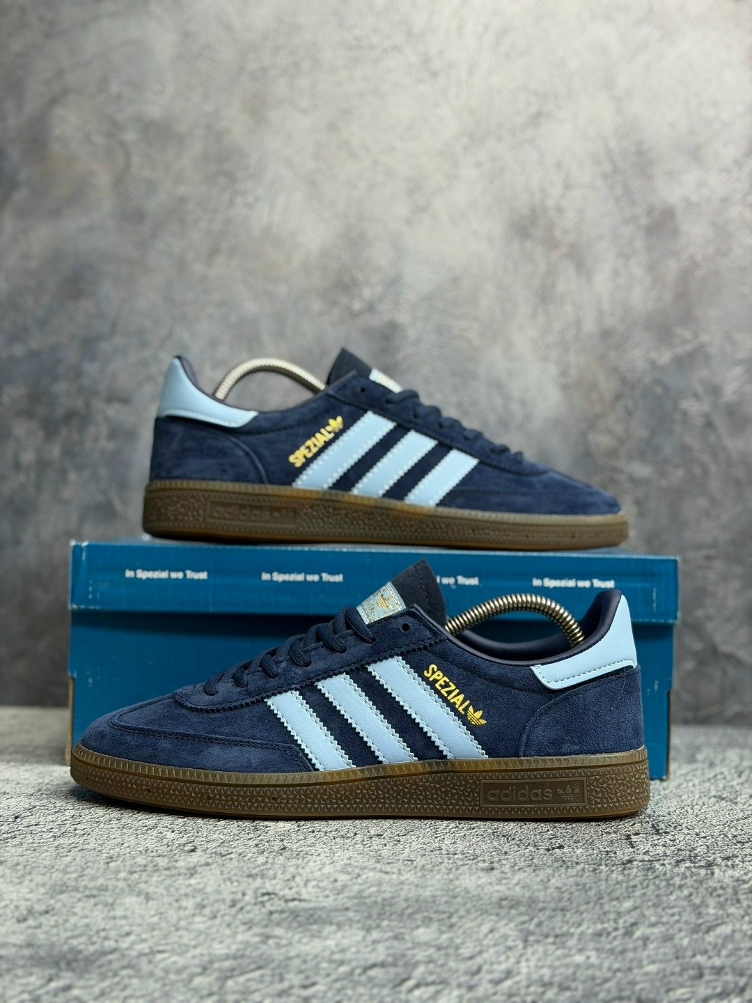 кроссовки spezial adidas,кроссовки adidas handball spezial,кроссовки adidas spezial голубые,кроссовки adidas handball spezial navy gum,кроссовки адидас spezial