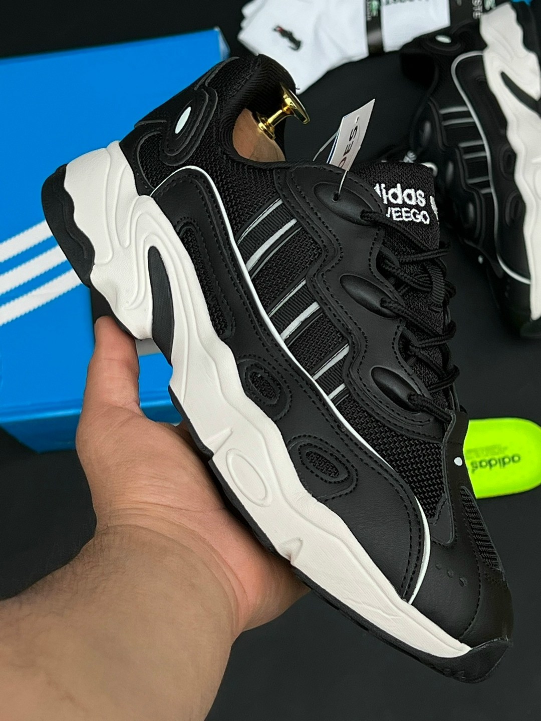 кроссовки adidas,кроссовки адидас астир,adidas мужские кроссовки,кроссовки adidas ozweego,кроссовки мужские adidas ozweego