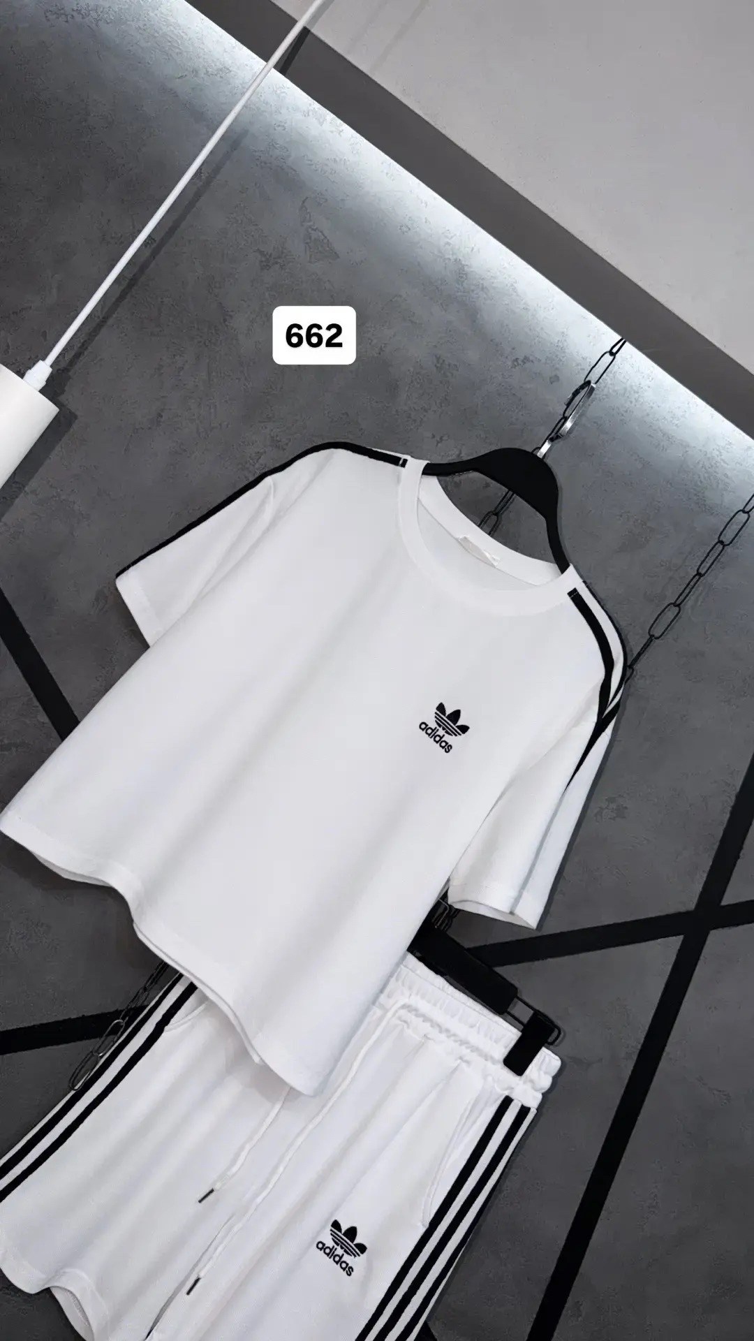 спортивный костюм adidas,костюм спортивный adidas original,спортивный костюм adidas sportswear,костюм спортивный adidas adidas,костюм спортивный adidas originals adidas