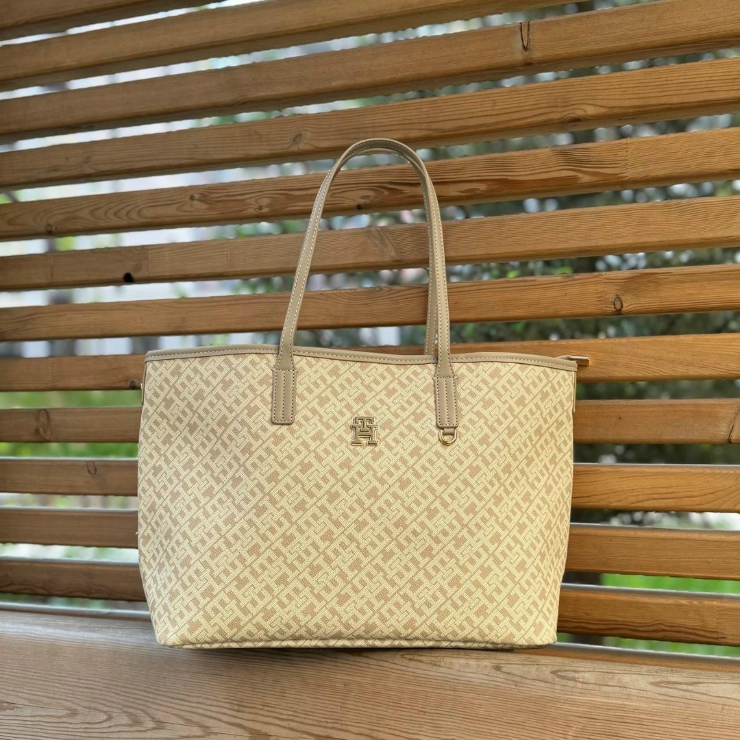 бежевая сумка,сумка tommy hilfiger,сумка,женская сумка,женская сумка шоппер