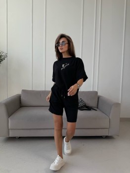 Костюм