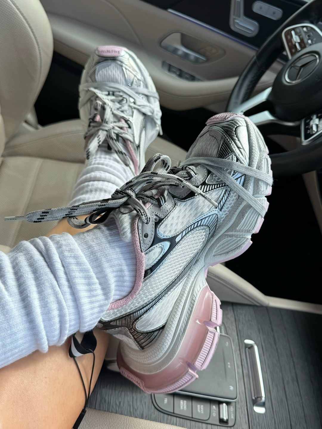 кроссовки женский balenciaga,кроссовки balenciaga,кроссовки женские,кроссовки баленсиага женские,кроссовки balenciaga 3 xl