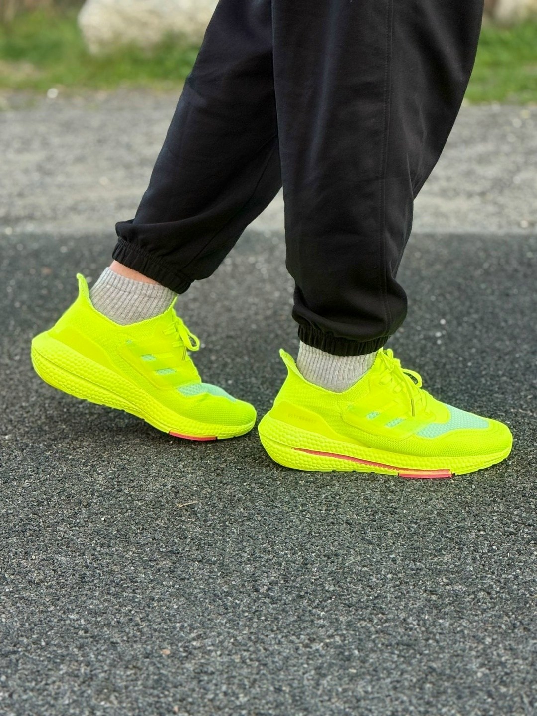 adidas ultra boost,adidas ultraboost,adidas ultraboost 1.0 solar yellow,кроссовки adidas,adidas boost