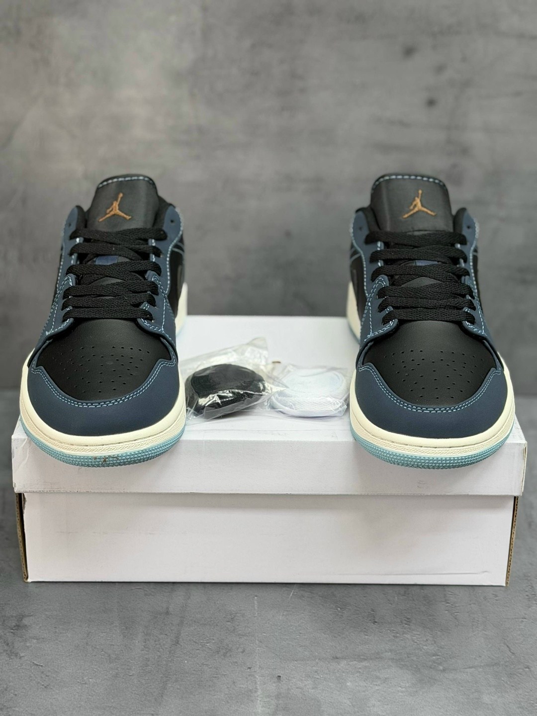кроссовки nike air jordan 1 low,кроссовки,air jordan 1 low wmns black blue aqua,кроссовки nike air jordan 1,nike air jordan 1 low