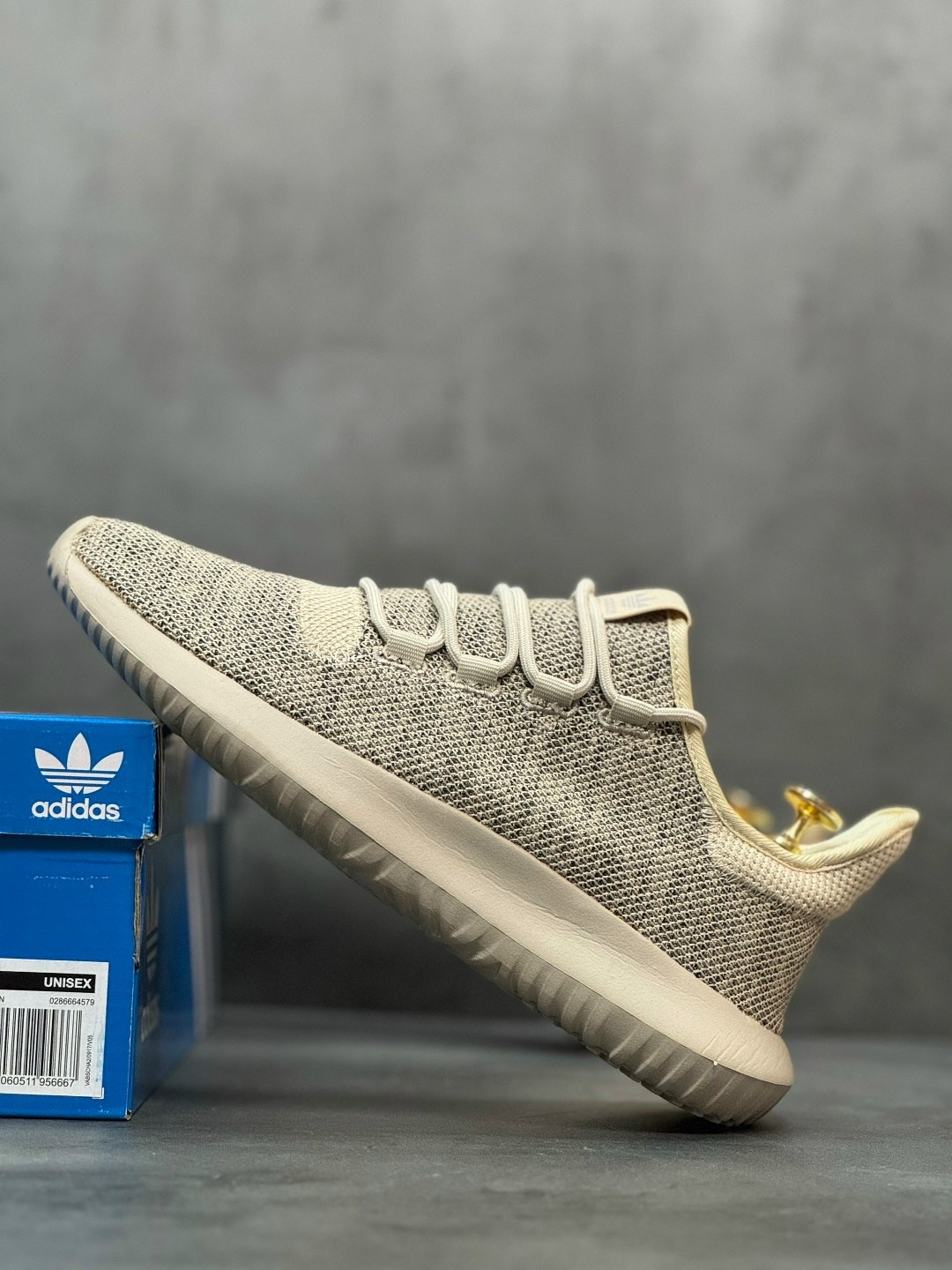 adidas originals tubular shadow,adidas tubular shadow,кроссовки adidas tubular shadow,adidas originals tubular,adidas tubular
