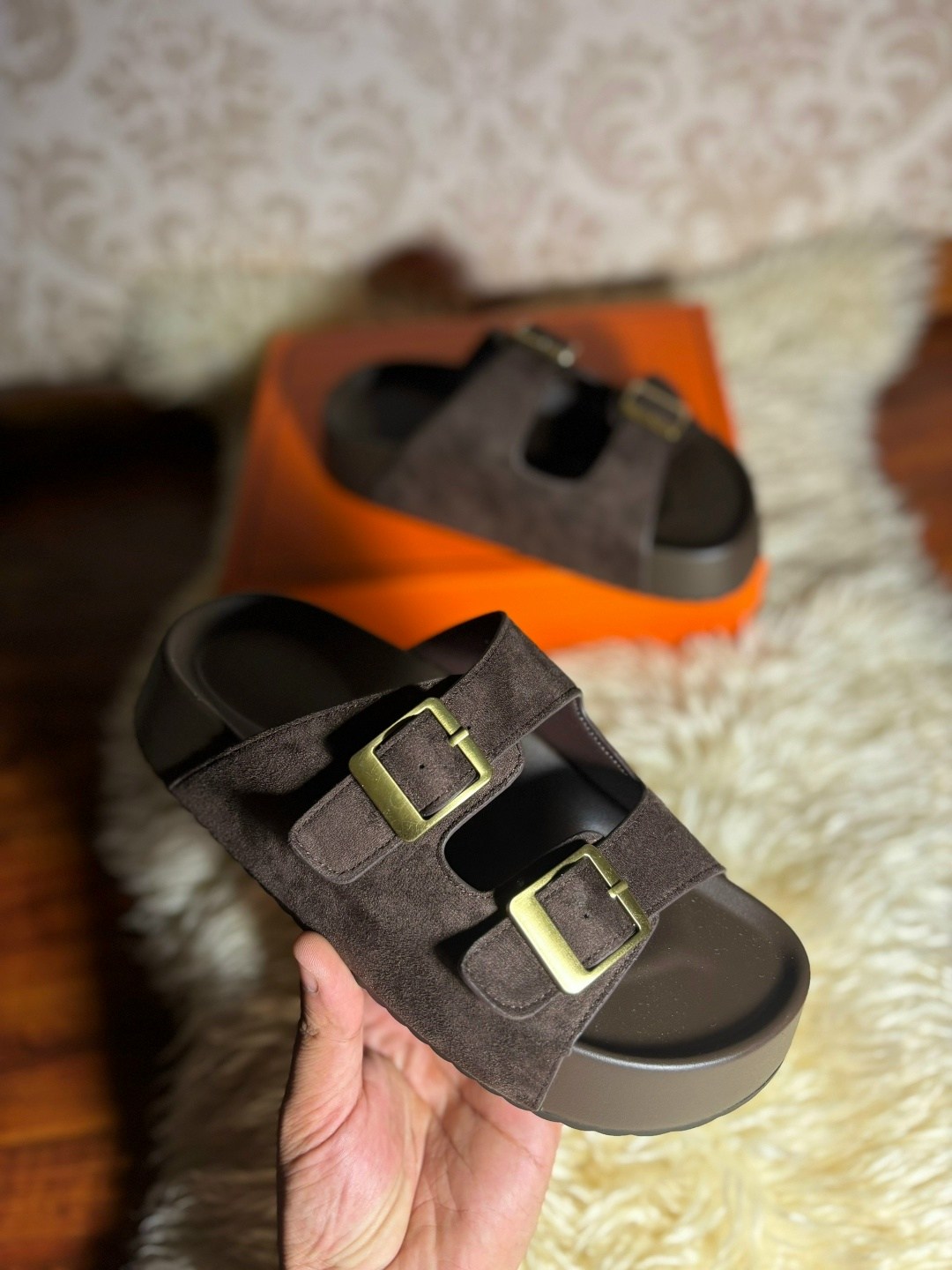 шлепанцы hermes,шлепки hermes,,модные шлепанцы,шлепки эрмес
