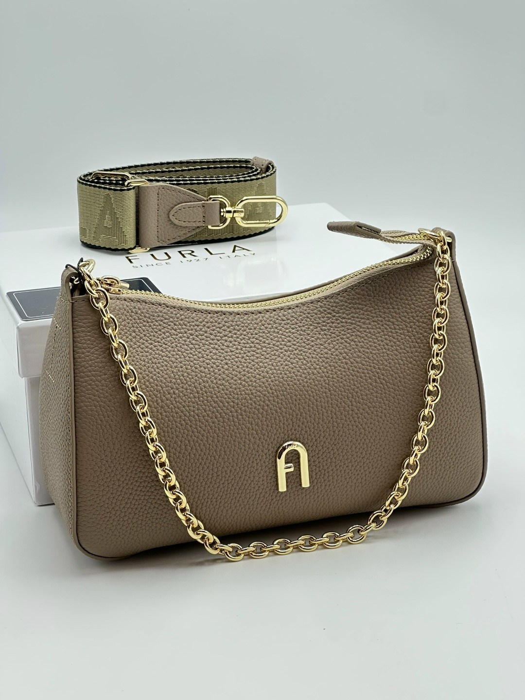 сумка женская furla,сумка furla,сумка,женская сумка,брендовая женская сумка