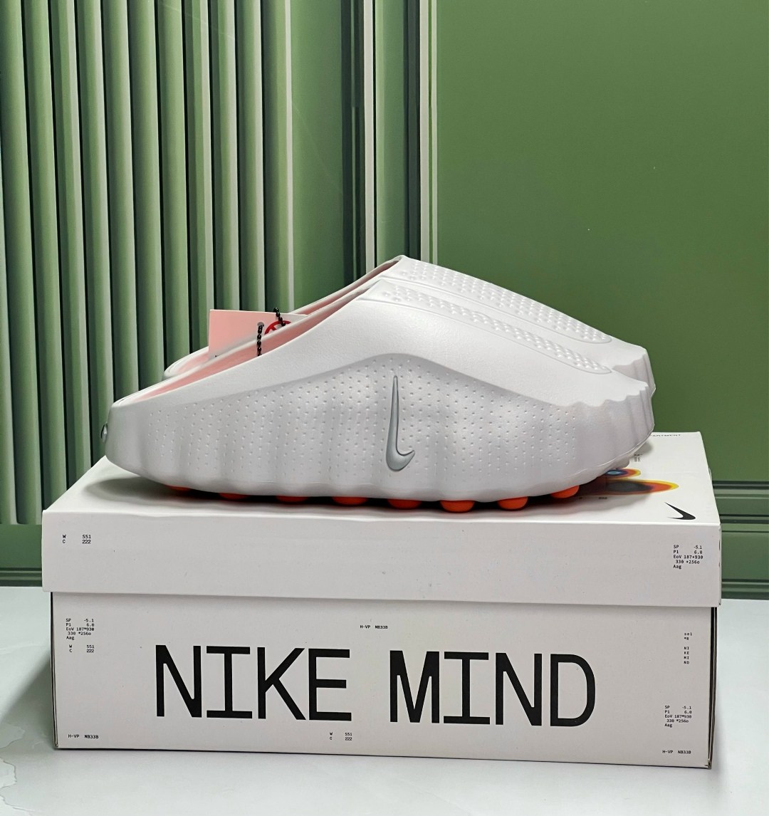 кроссовки,спортивная ,оригинальные кроссовки,тапки найк,кроссовки nike
