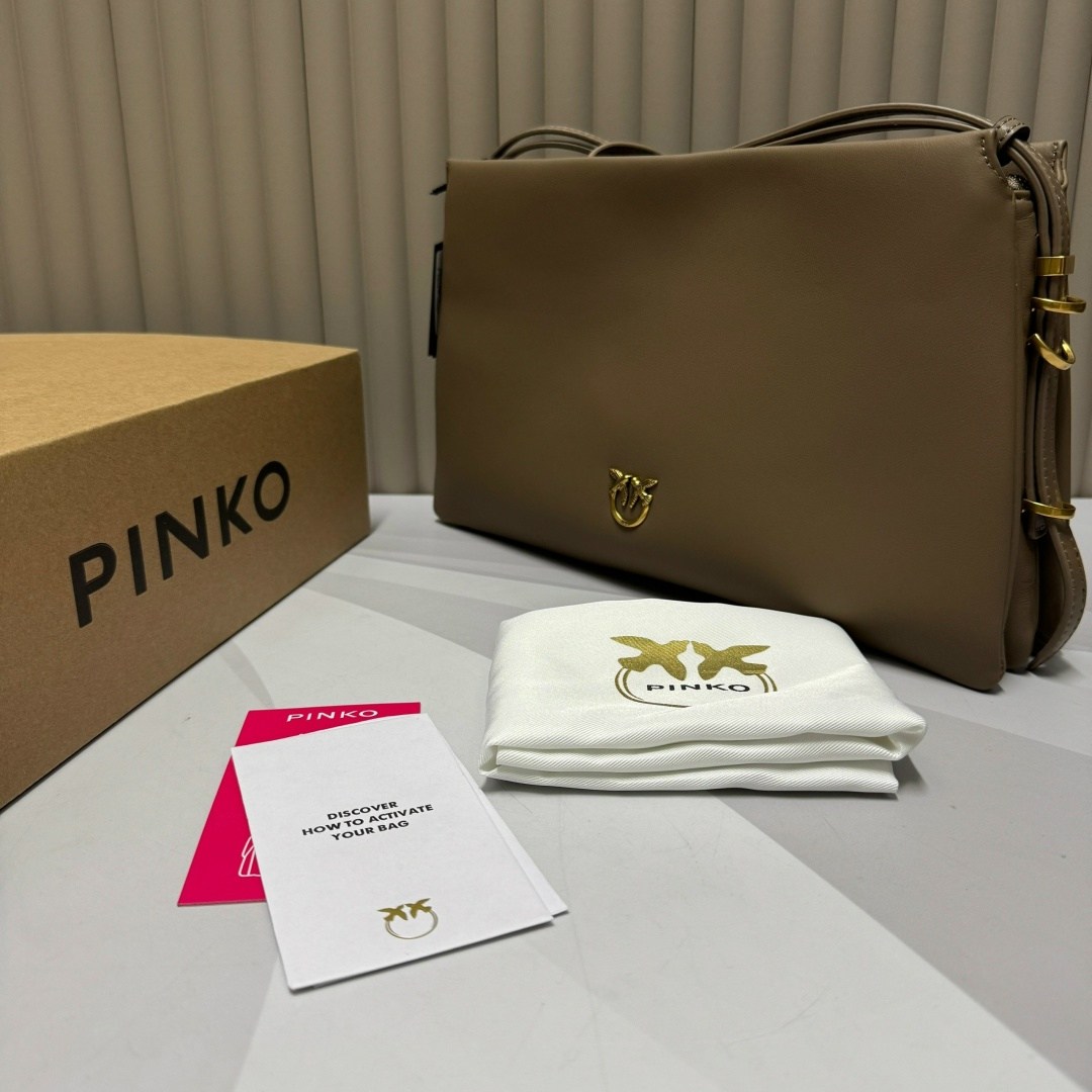 сумки pinko,сумка,женская сумка pinko,pinko сумка на плечо,сумочки