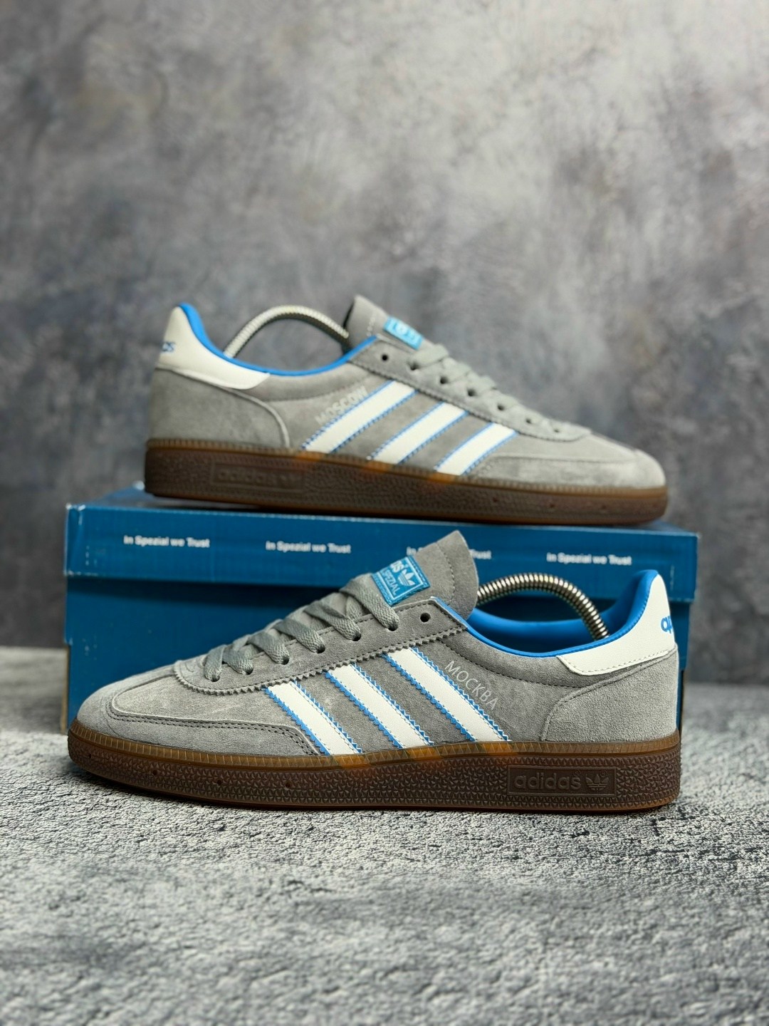 кроссовки adidas spezial,кроссовки adidas handball spezial,кроссовки adidas originals handball spezial,adidas originals handball spezial,adidas moscow кроссовки spezial