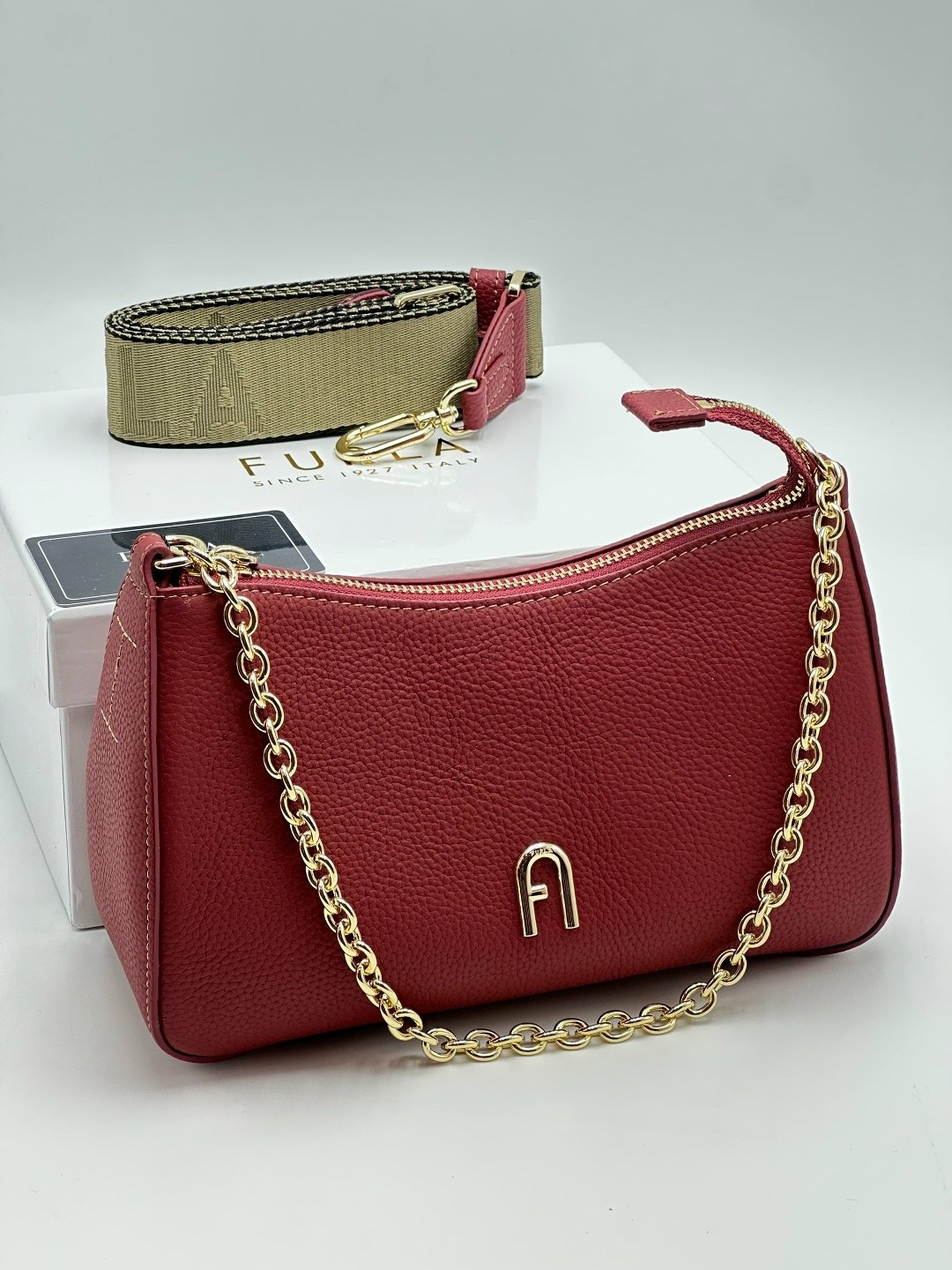 сумка женская furla,сумка furla,сумка,женская сумка,брендовая женская сумка
