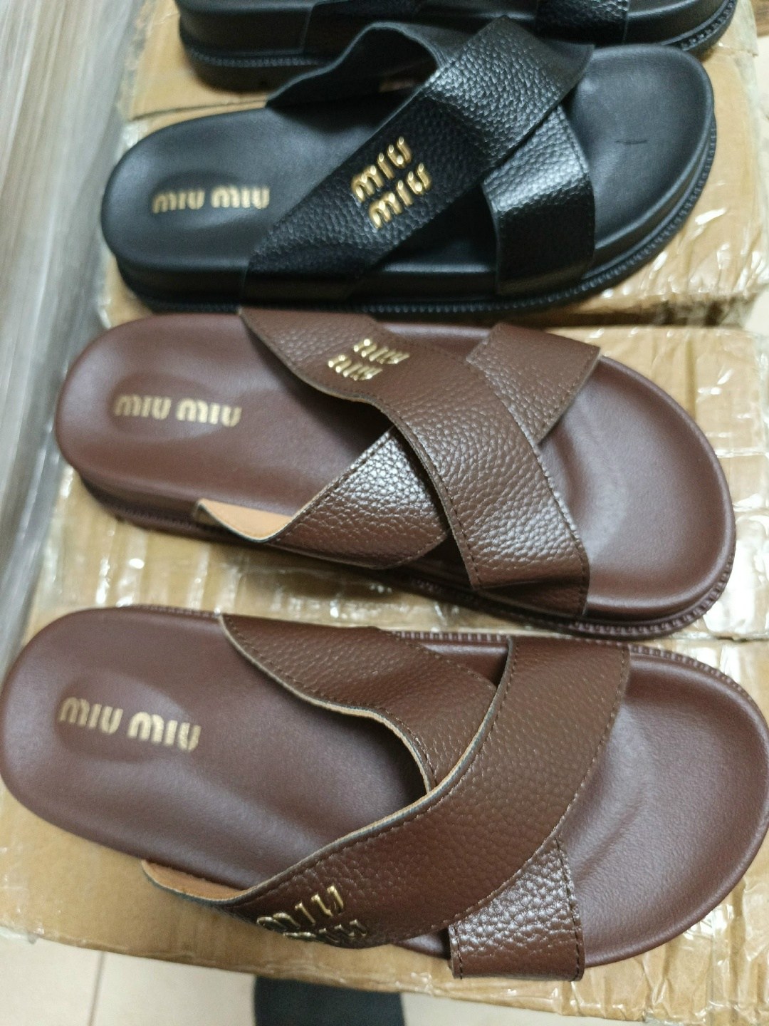 шлепанцы женские,шлёпанцы miu miu,,женские шлепки,шлепанцы летние