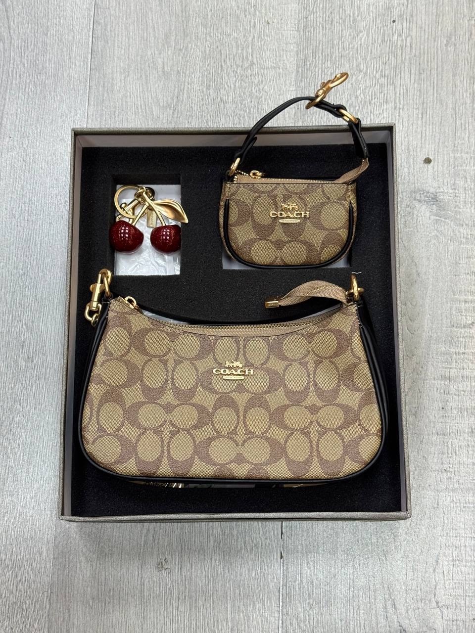 сумка coach,сумка женская coach,сумка coach на плечо,брендовая сумка через плечо coach,сумка