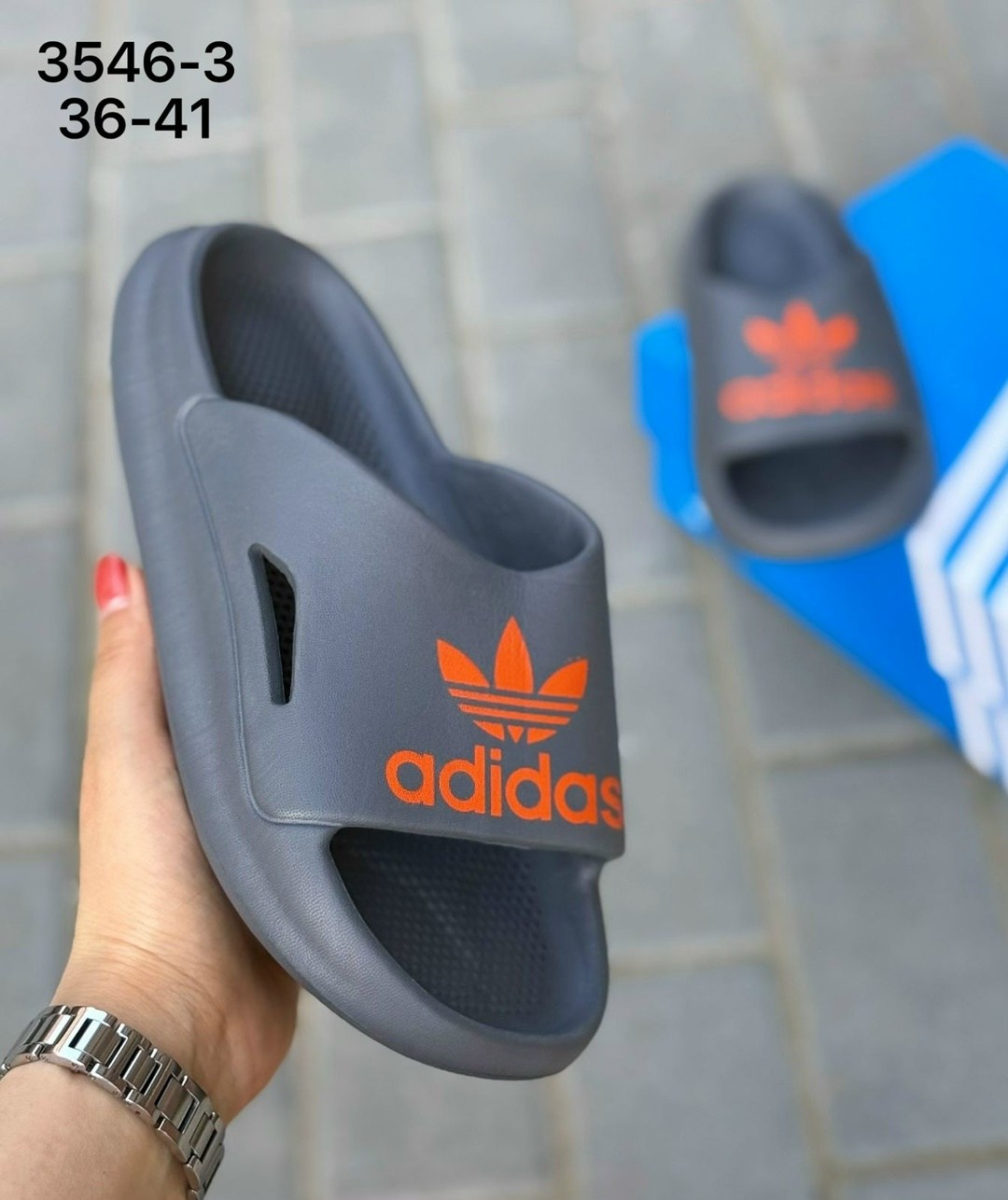шлепанцы adidas,шлепки adidas мужские,сланцы adidas,женские шлепанцы adidas,красные сланцы adidas