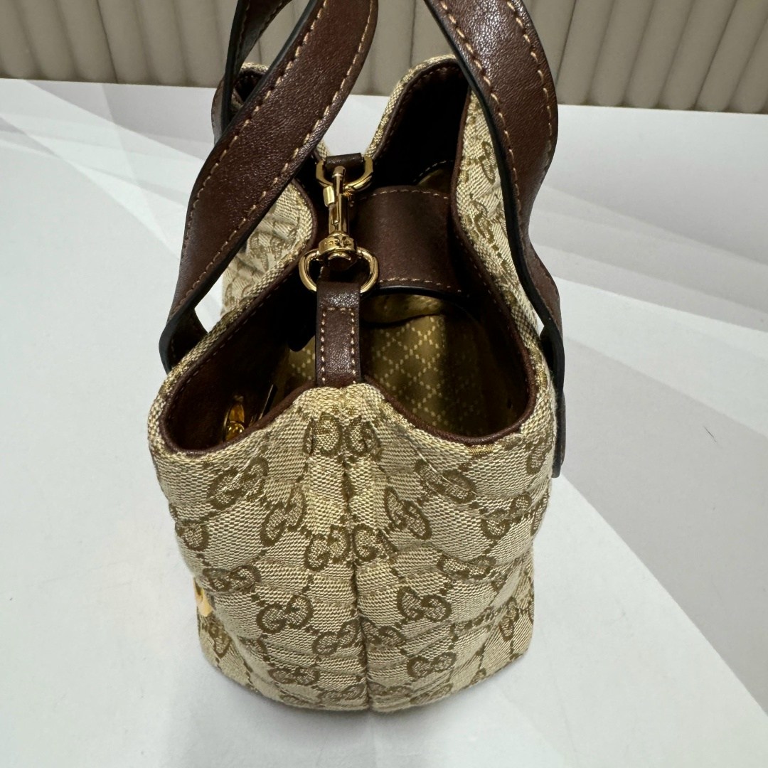 gucci сумка,gucci сумка на плечо,сумка gucci женская,модная сумка,сумки гуччи