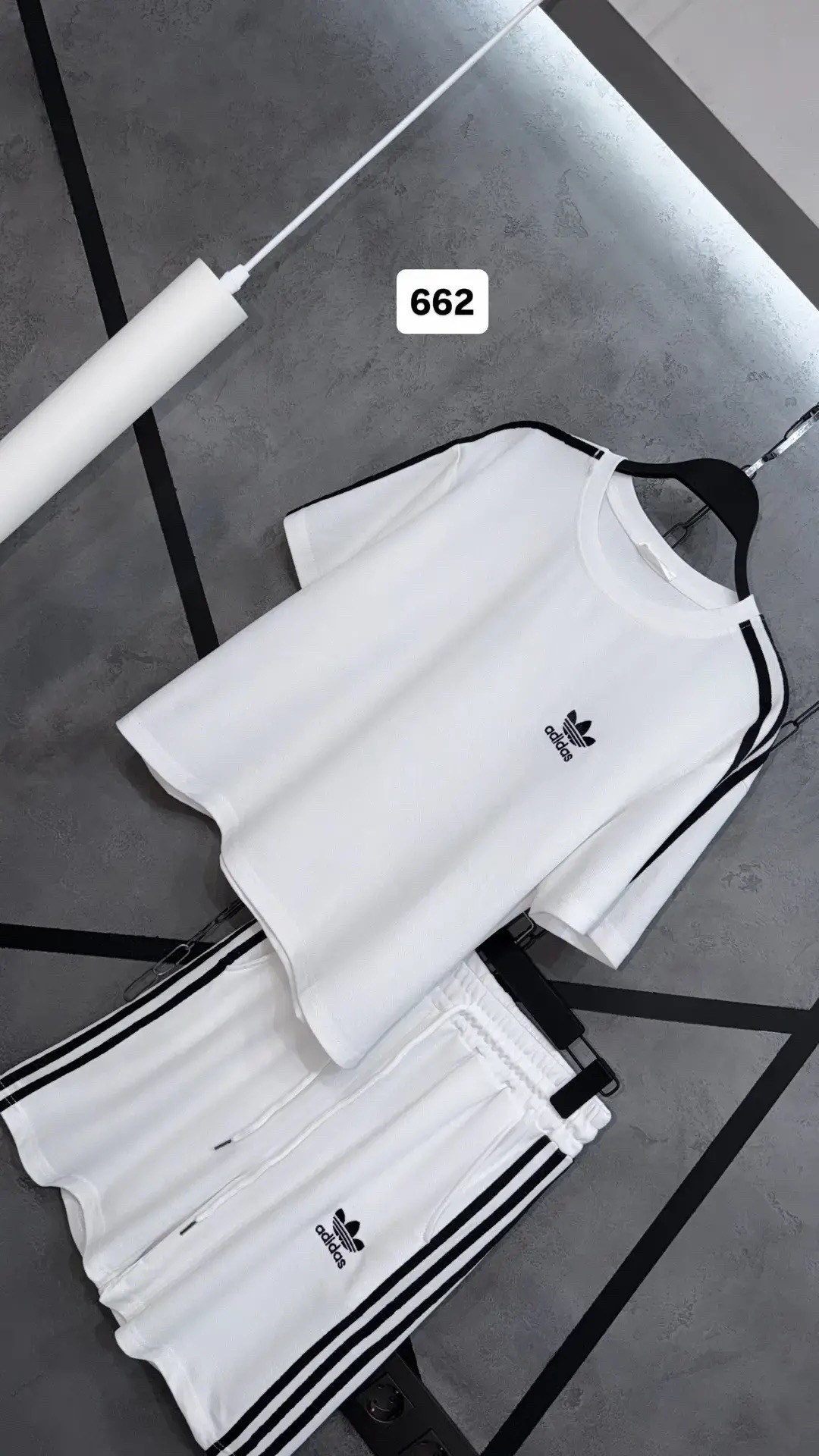 спортивный костюм adidas,костюм спортивный adidas original,спортивный костюм adidas sportswear,костюм спортивный adidas adidas,костюм спортивный adidas originals adidas
