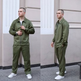 Костюм