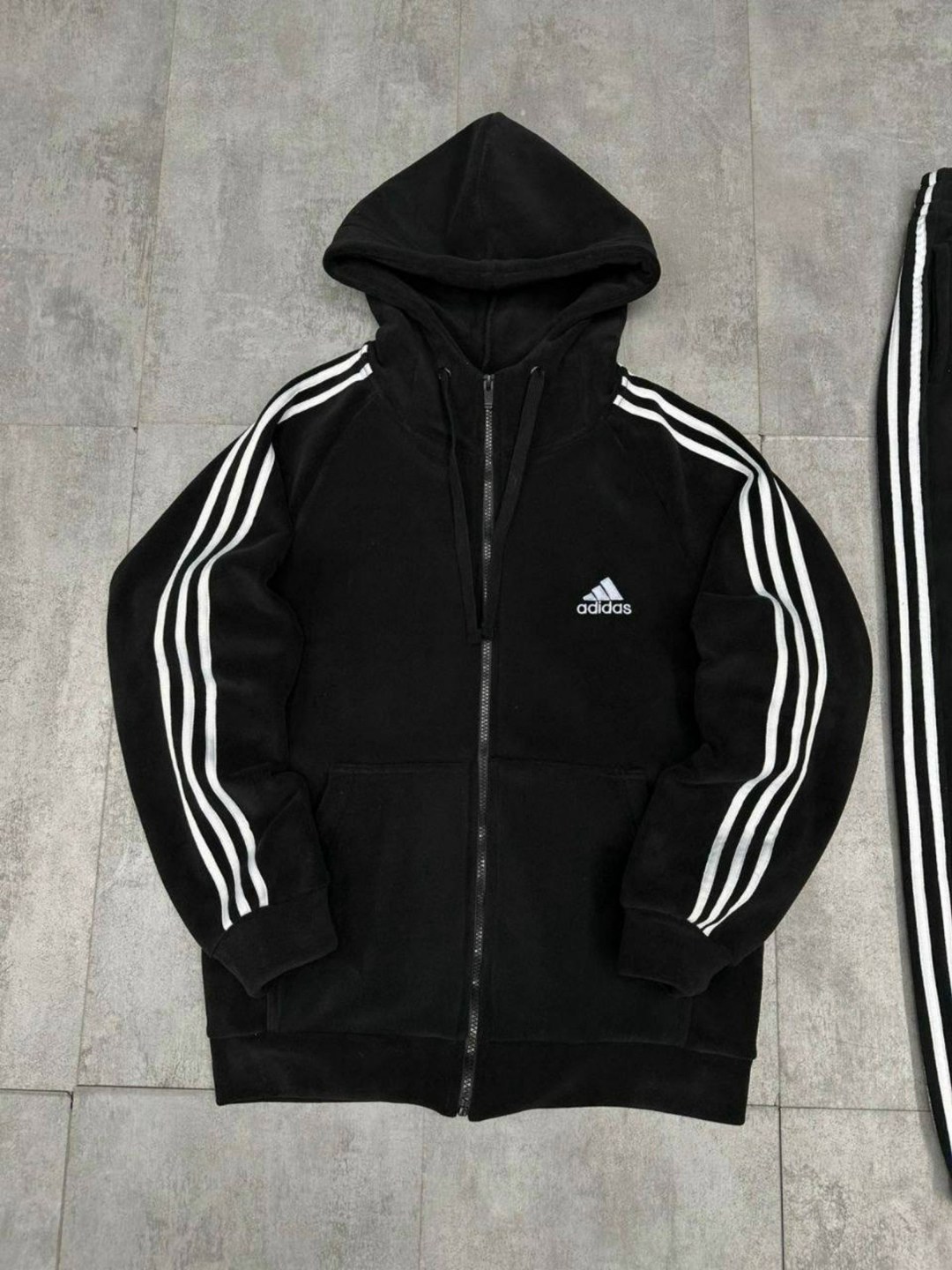 спортивный костюм на флисе мужской adidas,спортивный костюм adidas,спортивный костюм адидас,спортивный костюм мужской adidas,спортивный костюм adidas на флисе