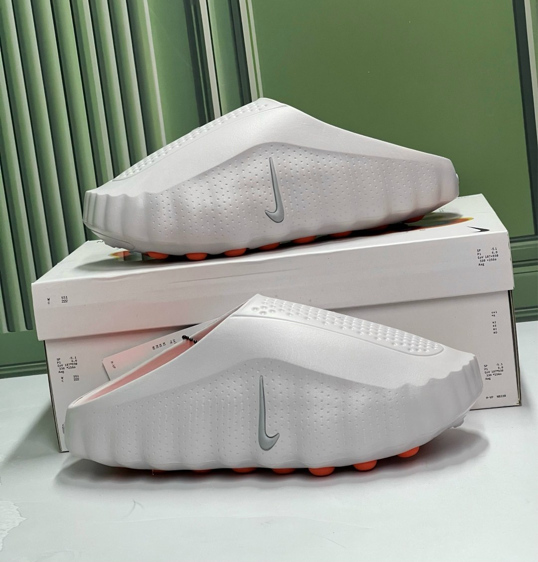 кроссовки,спортивная ,оригинальные кроссовки,тапки найк,кроссовки nike