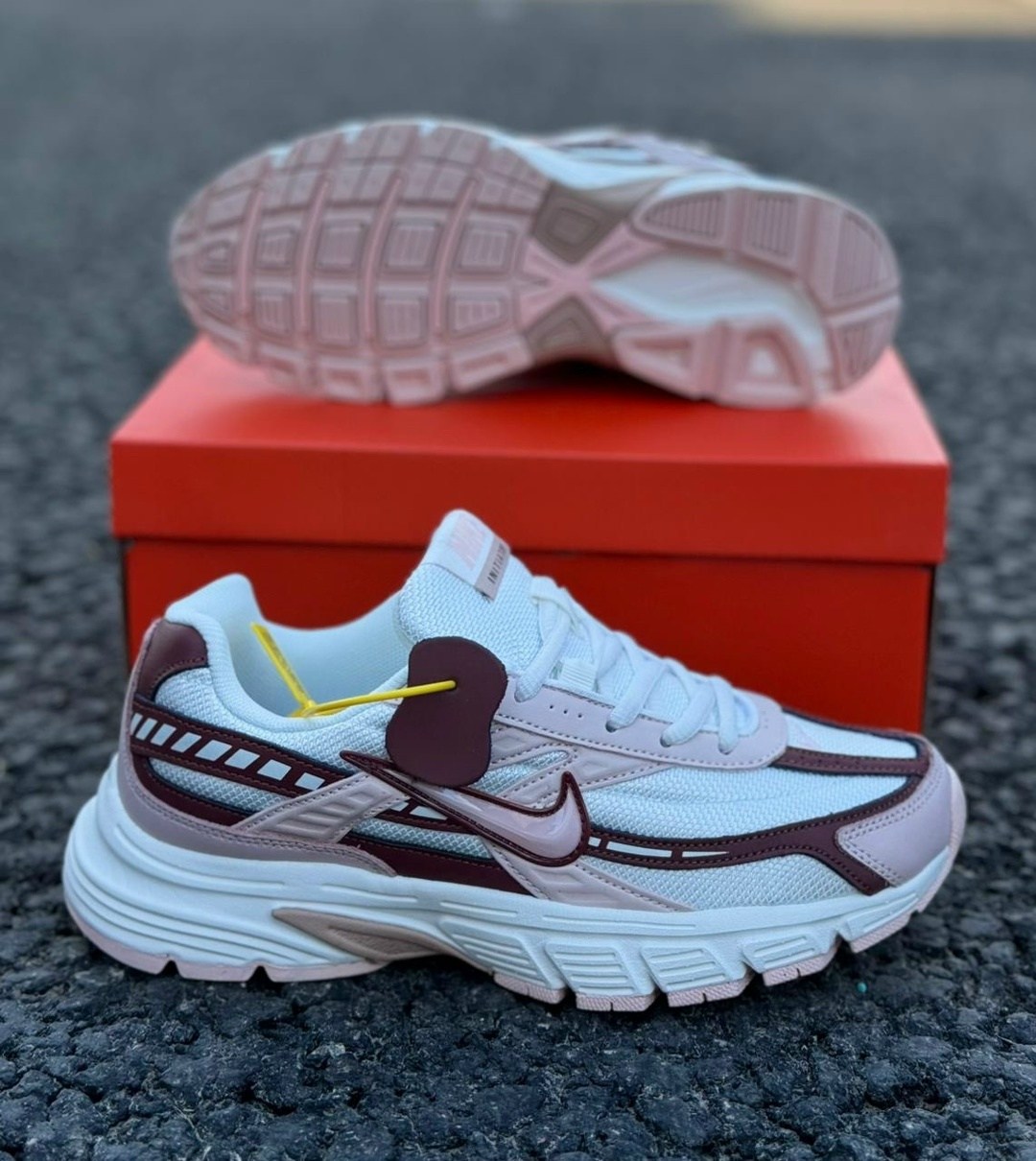 кроссовки nike,кроссовки,кроссовки для женщин,кроссовки nike initiator,