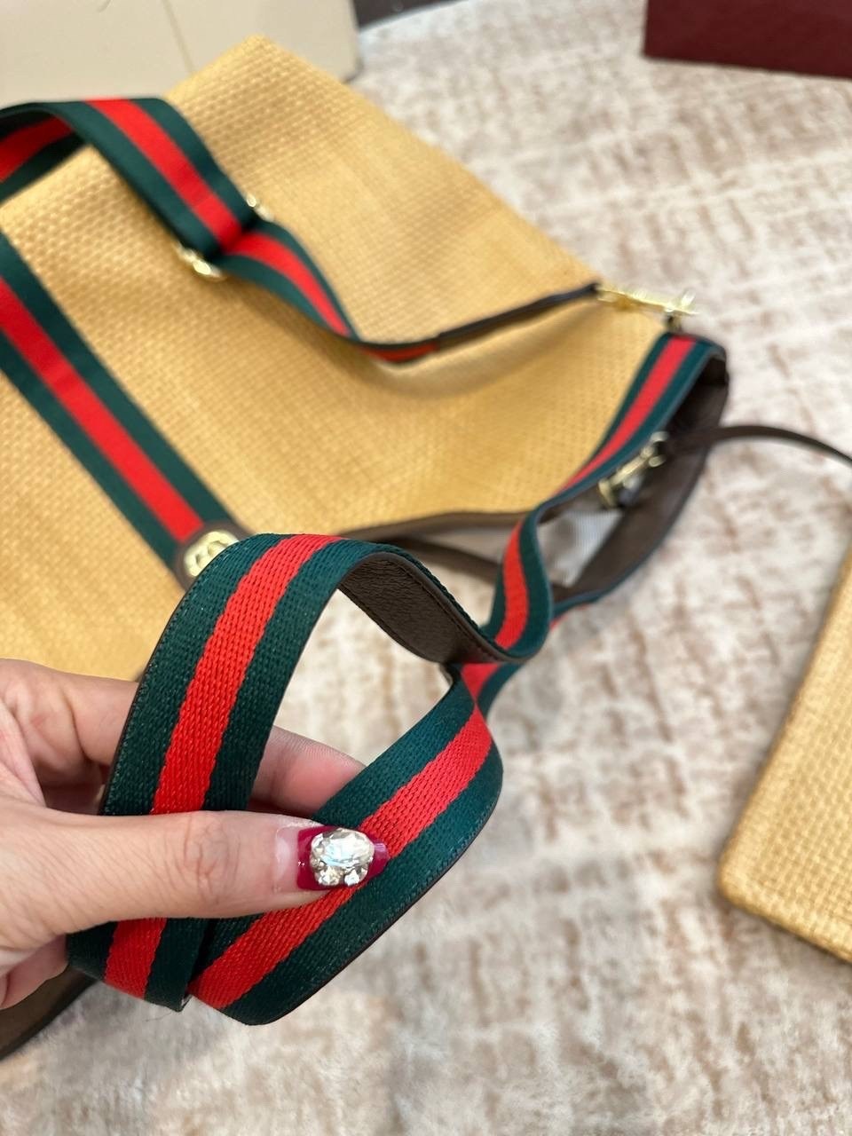 сумка gucci,дорожная сумка гуччи,сумка гуччи женская белая,сумка гуччи двойная,женская сумка gucci
