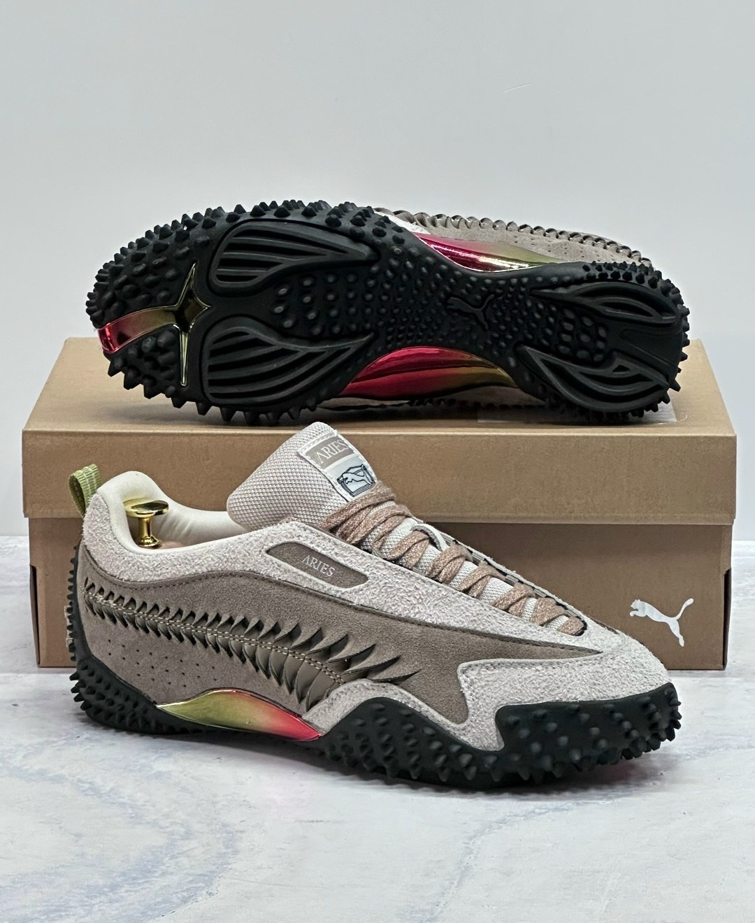 кроссовки puma,кроссовки,кроссовки puma x aries mostro 'tan suede',кроссовки puma aries x mostro 'ecru mouse grey',кроссовки mostro из коллаборации с aries