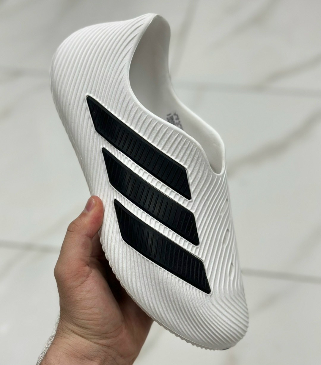 тапки адидас,кроссовки adidas,кроссовки adidas originals adifom superstar,сабо adidas,кроссовки