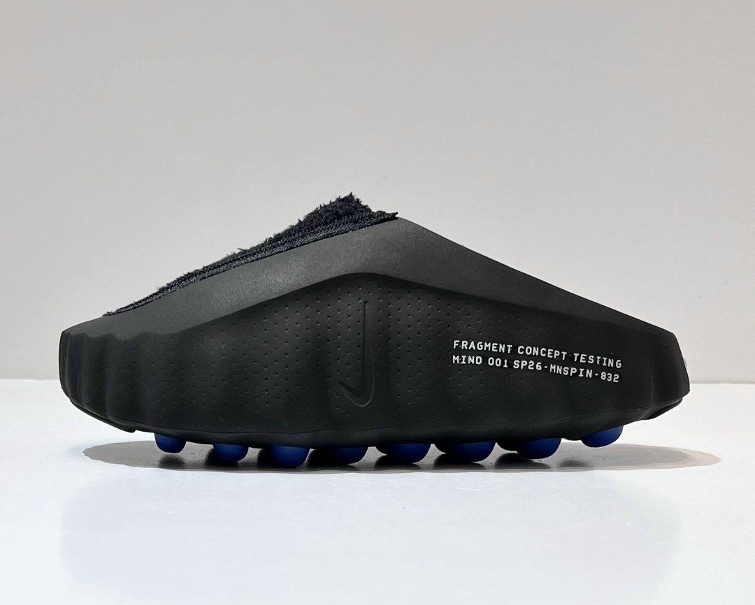 adidas yeezy slide,кроссовки,модные тапочки,мужская , на заказ