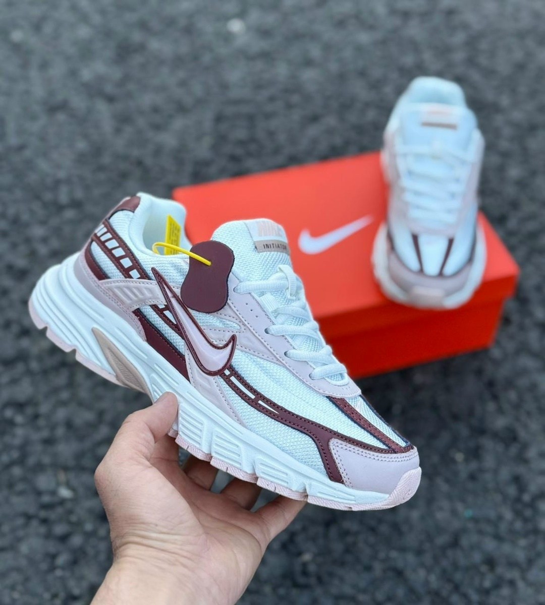 кроссовки nike,кроссовки,кроссовки для женщин,кроссовки nike initiator,