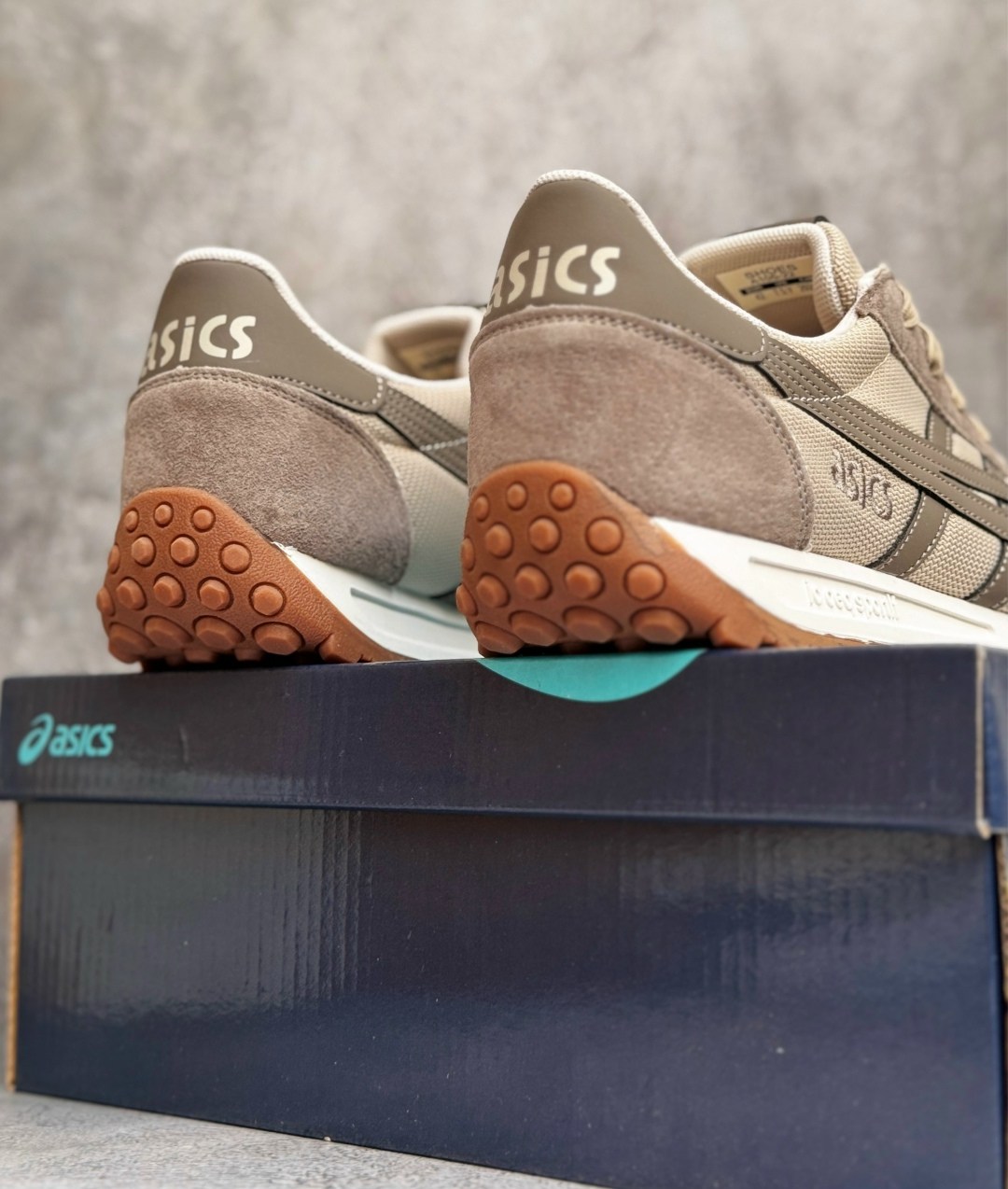 ,кроссовки onitsuka tiger,кроссовки женские мужские,мужские кроссовки asics,кроссовка мужской