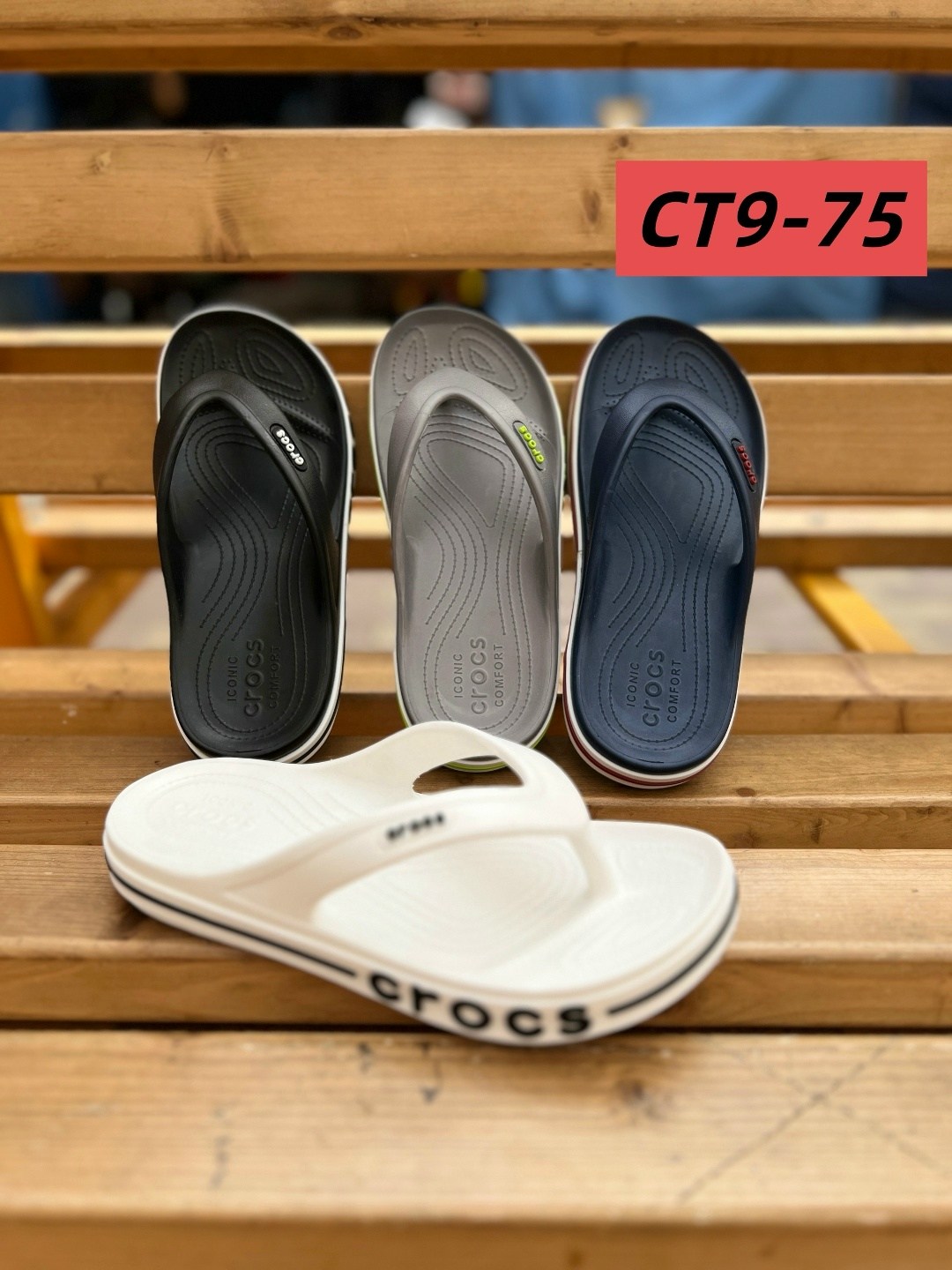 crocs шлепанцы,шлепанцы крокс,шлепанцы женские,сланцы crocs,летние шлепанцы