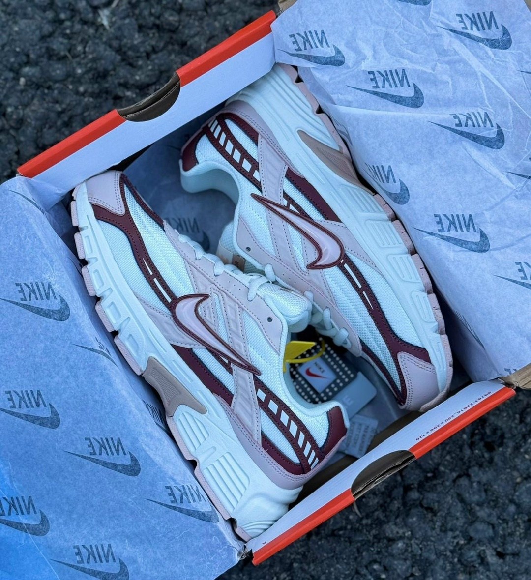 кроссовки nike,кроссовки,кроссовки для женщин,кроссовки nike initiator,