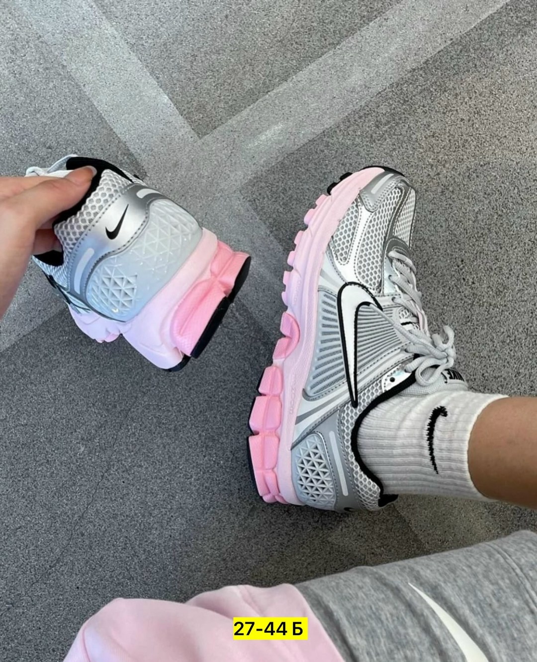 кроссовки nike zoom vomero 5,кроссовки nike air zoom vomero 5,женские кроссовки nike air zoom vomero 5,кроссовки,кроссовки nike