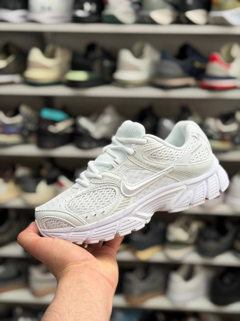 кроссовки nike,кроссовки v5 rnr nike,женские кроссовки,женские кроссовки nike v5 rnr white/brown,кроссовки женские nike