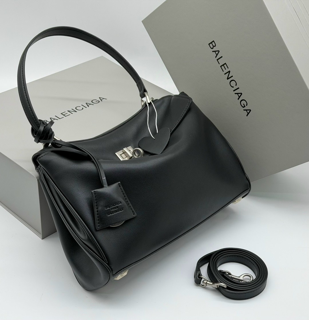сумка balenciaga натуральная кожа 35-24 см,сумка balenciaga,balenciaga сумка женская,сумка balenciaga rodeo,женская сумка rodeo balenciaga