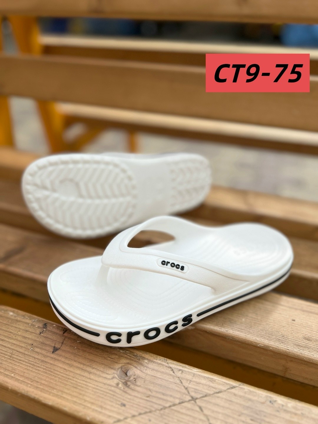 crocs шлепанцы,шлепанцы крокс,шлепанцы женские,сланцы crocs,летние шлепанцы