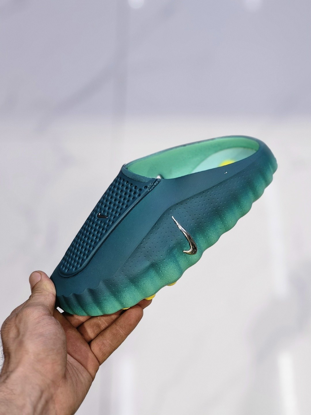 кроссовки,adidas yeezy knit rnr fade onyx,оригинальные кроссовки,модные тапочки,yeezy кроссовки