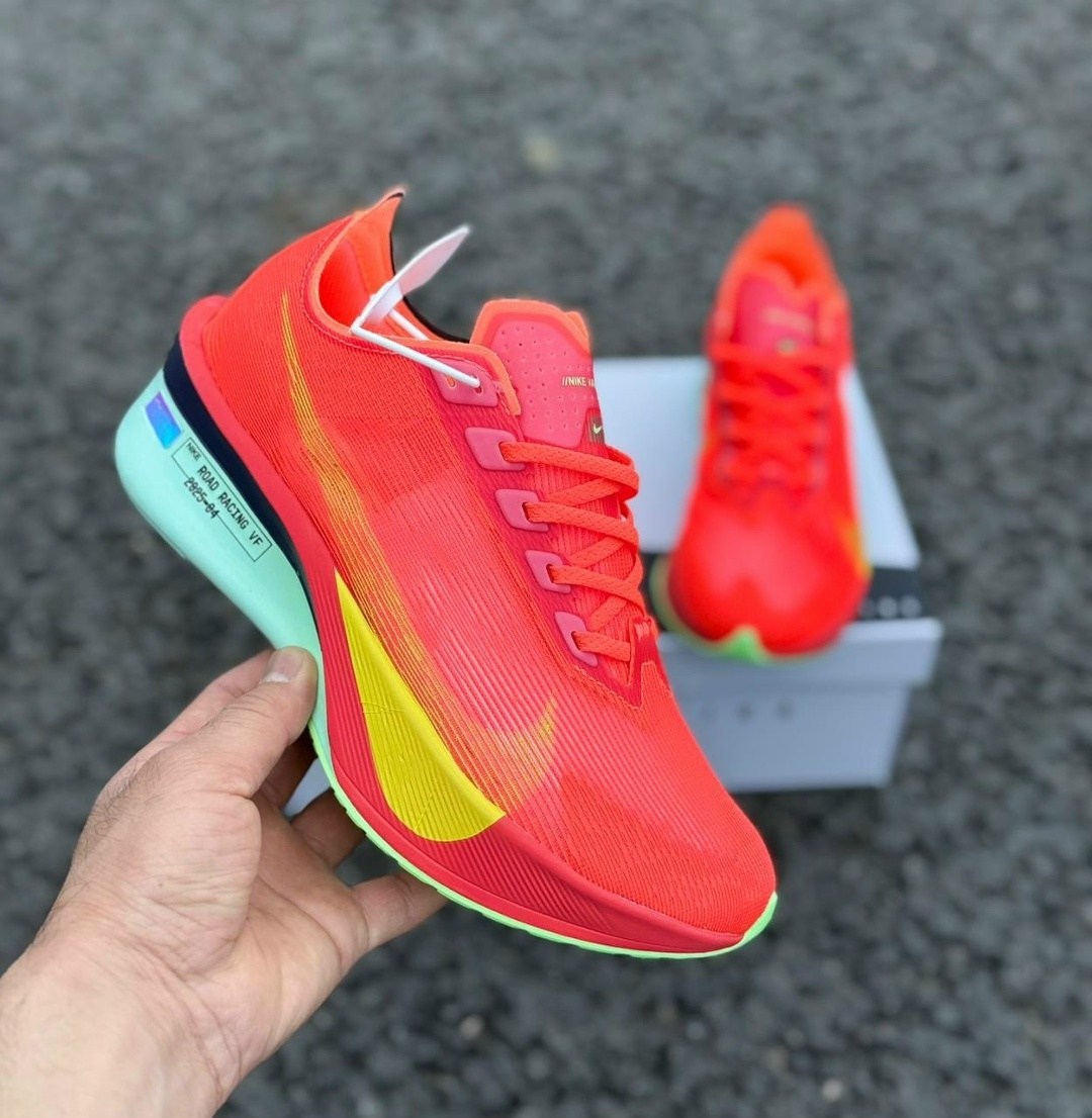 кроссовки nike zoomx vaporfly next,nike zoomx vaporfly,nike кроссовки,кроссовки,nike vaporfly