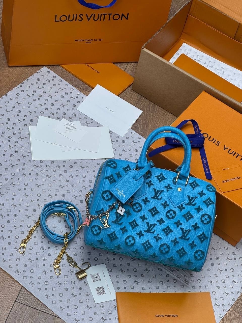 louis vuitton сумка на плечо,сумка louis vuitton,сумка женская louis vuitton,сумка,модная сумка