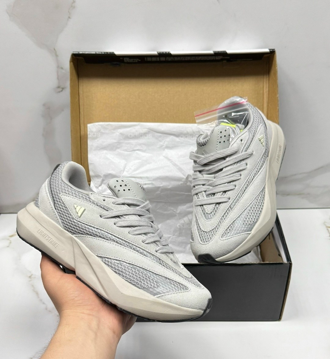 кроссовки adidas,кроссовки,кроссовки спортивные женские,кроссовки женские adidas,мужские кроссовки adidas