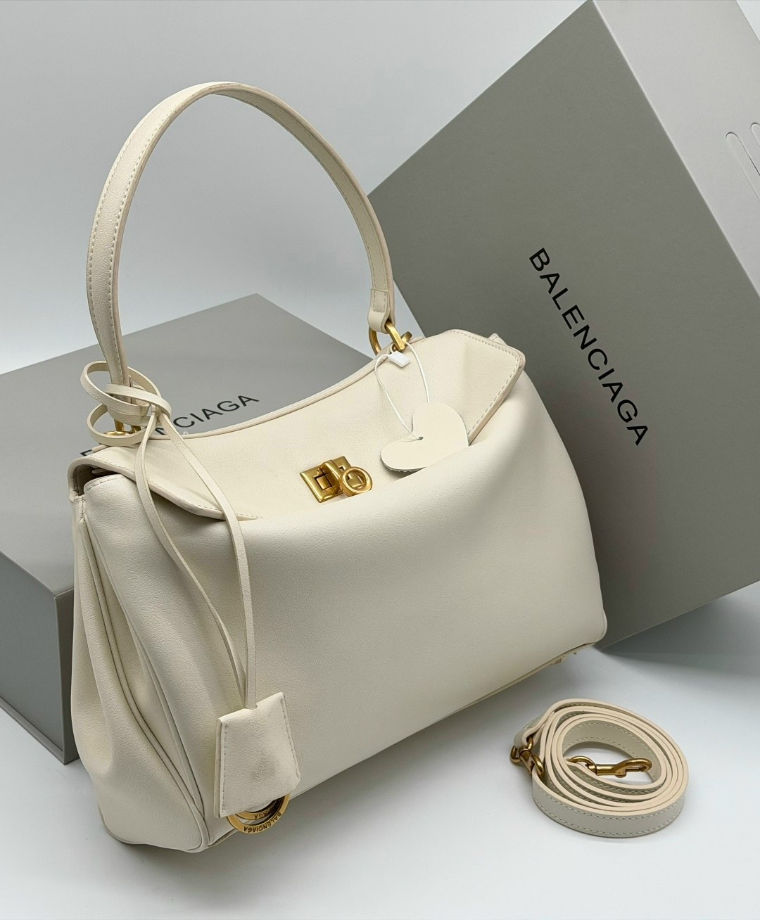 сумка balenciaga,сумка женская balenciaga,баленсиага сумка,сумка,сумка balenciaga rodeo
