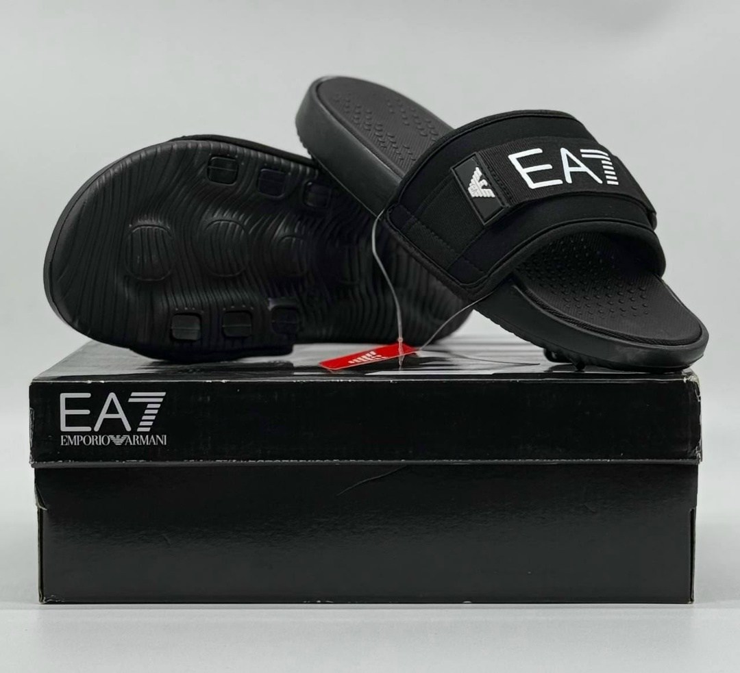 шлепки ea7 мужские,шлепанцы мужские,armani сланцы мужские ea7,сланцы мужские,тапки мужские