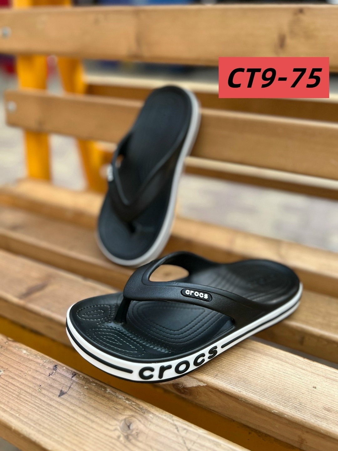 crocs шлепанцы,шлепанцы крокс,шлепанцы женские,сланцы crocs,летние шлепанцы