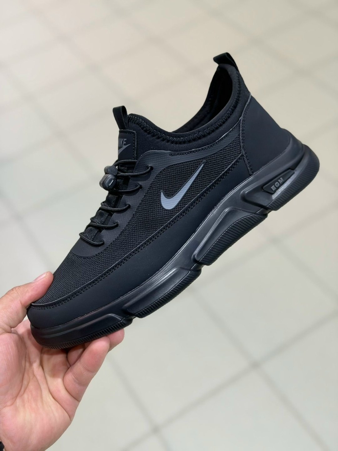 кроссовки,nike кроссовки мужские,кроссовки nike,кроссовки для мужчин,мужские кроссовки