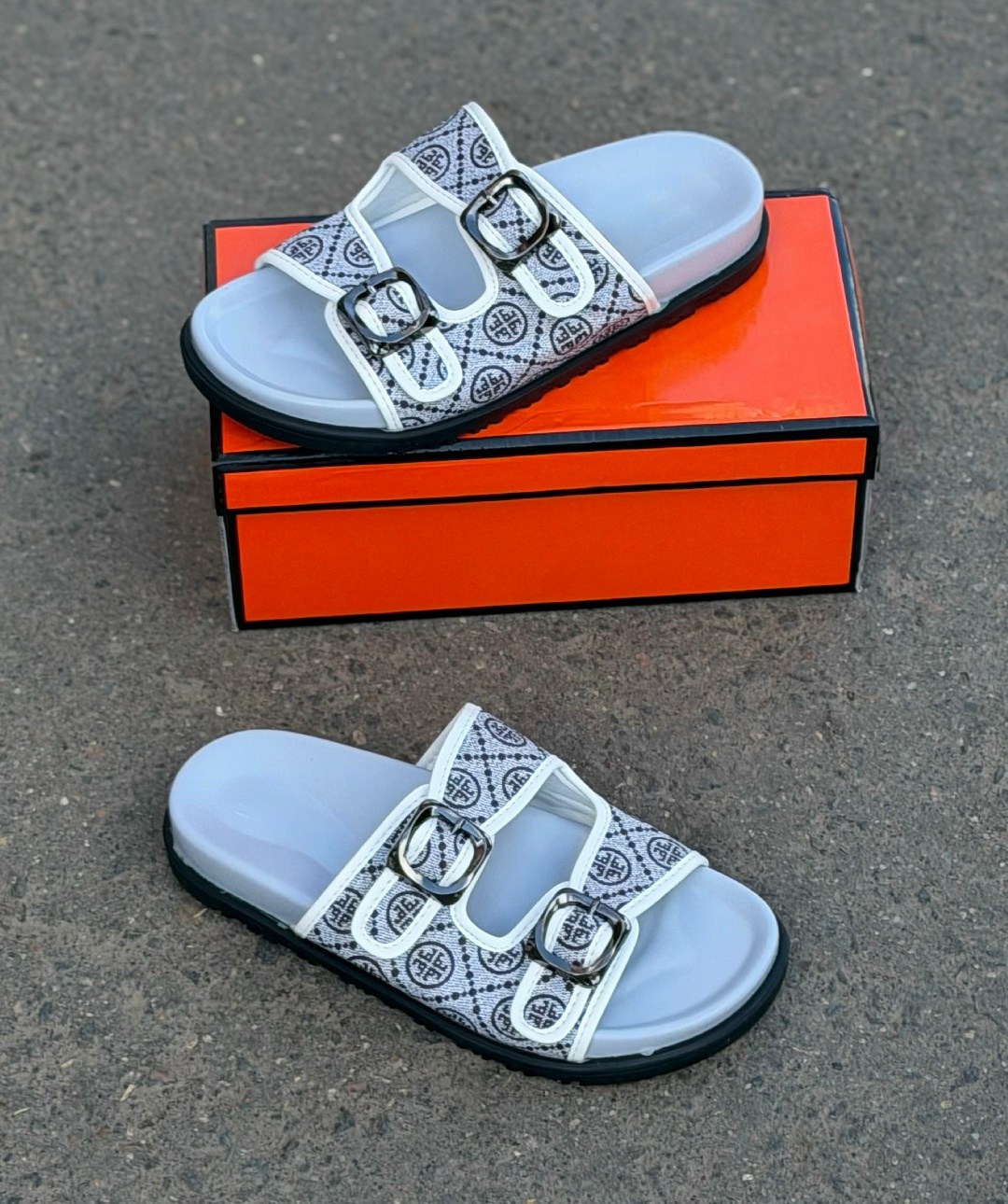 шлепанцы hermes,шлепки эрмес,шлепанцы женские,шлепки hermes,сандалии hermes