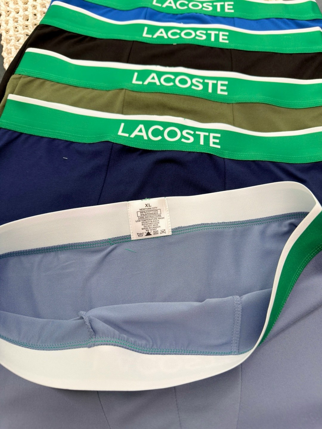 набор мужских трусов lacoste,трусы мужские lacoste,трусы lacoste,комплект трусов боксеры lacoste,мужской набор трусов